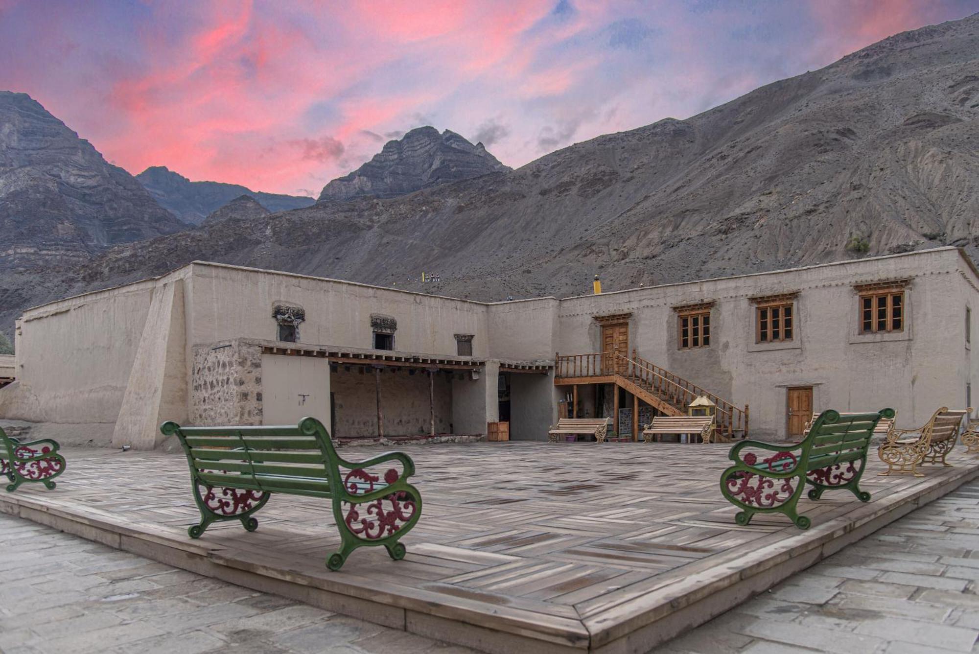 Echor Mud Huts Tabo, Spiti Valley Kaza Εξωτερικό φωτογραφία